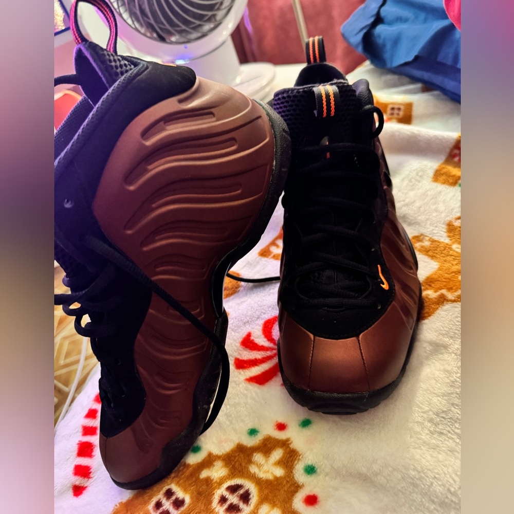 Nike/shoes/nike air foamposite pro/ hyper crimson